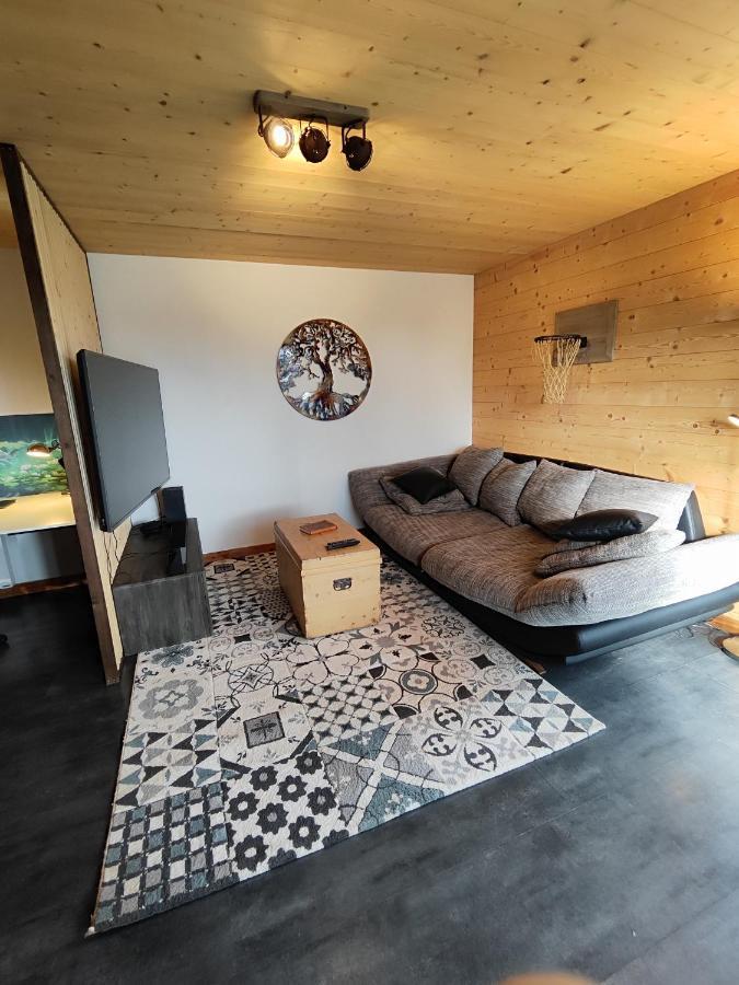 Superbe Appartement Neuf Avec Terrasse Orchamps-Vennes Εξωτερικό φωτογραφία