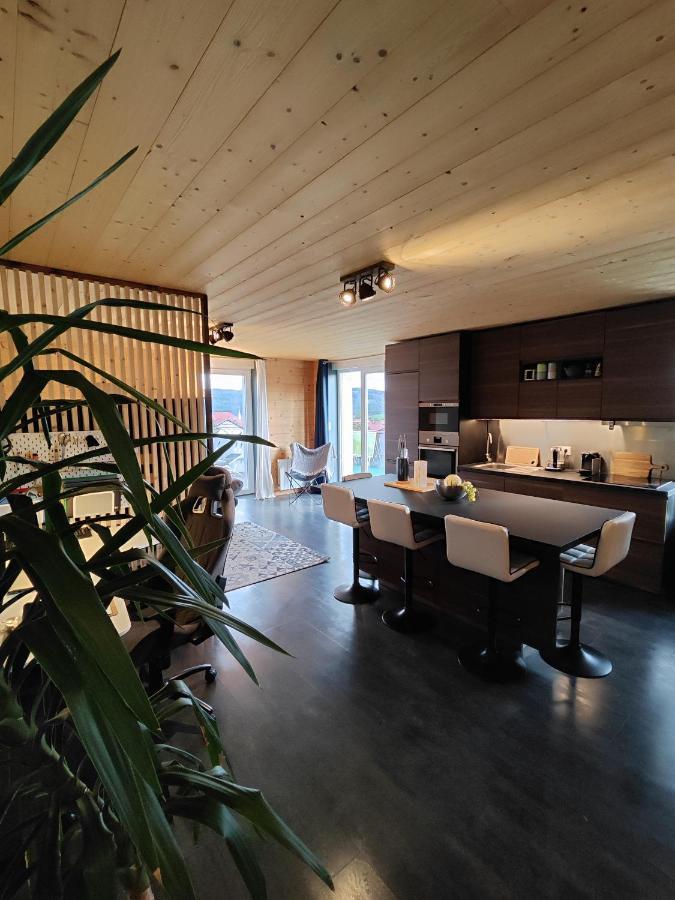 Superbe Appartement Neuf Avec Terrasse Orchamps-Vennes Εξωτερικό φωτογραφία